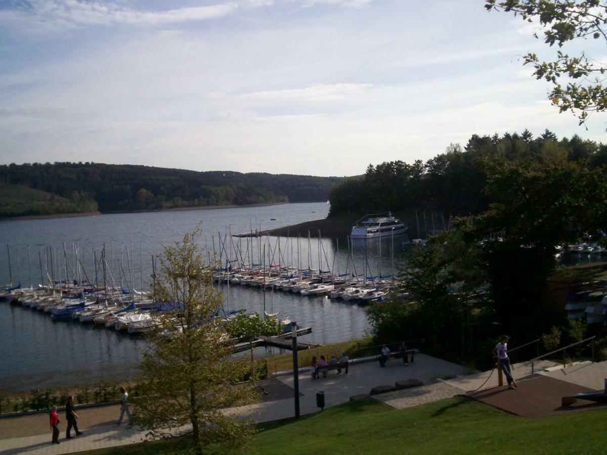 Zur Fredeburg Hotel Schmallenberg Exterior photo